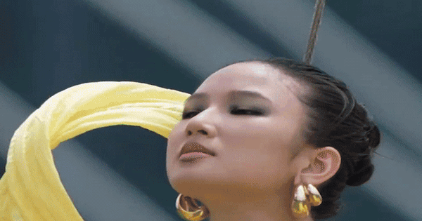 Nàng Mơ bị đuổi khỏi set quay ngay tập 1 Vietnam's Next Top Model: 
